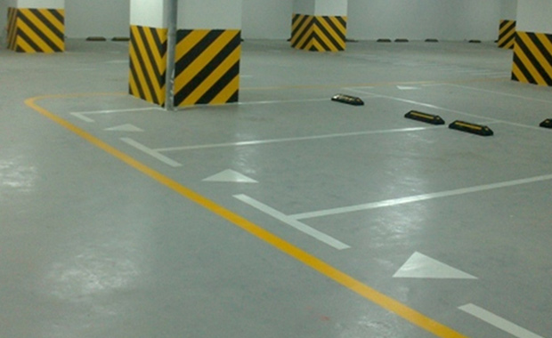 Thi Công Sơn Kẻ Vạch Bãi Đỗ Xe